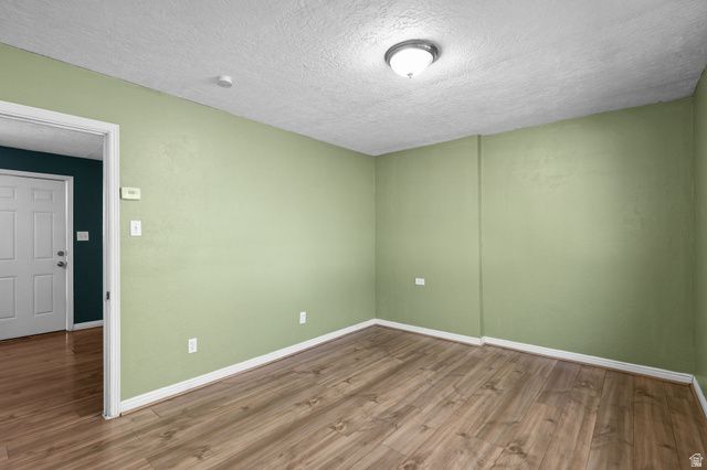 1302 E SWAN, Ogden, UT 84401