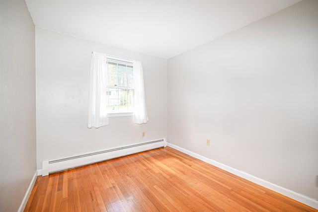 58 Sherwood Drive, Hooksett, NH 03106