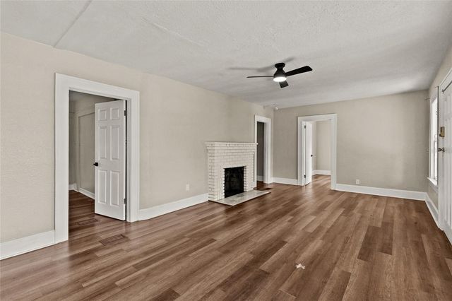 2329 7 STREET S, St Petersburg, FL 33714