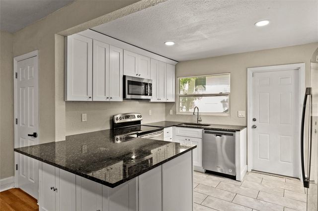 2329 7 STREET S, St Petersburg, FL 33714