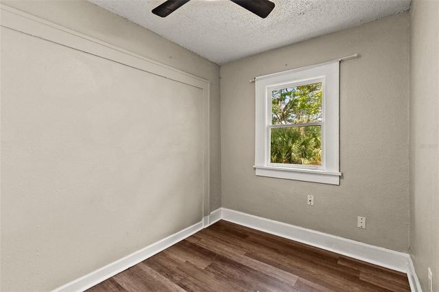 2329 7 STREET S, St Petersburg, FL 33714