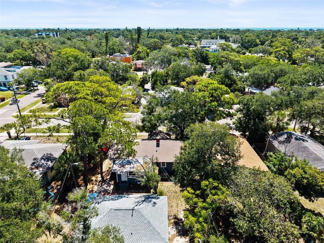 2329 7 STREET S, St Petersburg, FL 33714