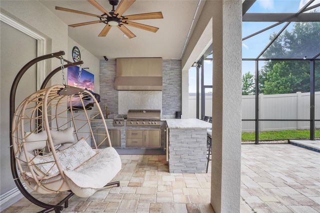 4212 WINDING PINES DRIVE, Apopka, FL 32712
