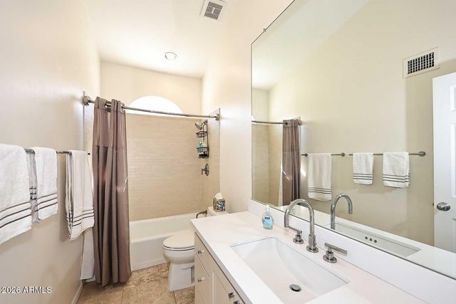 10135 E Bella Vista Drive, Scottsdale, AZ 85258