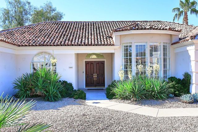 10135 E Bella Vista Drive, Scottsdale, AZ 85258