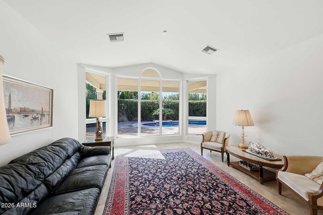 10135 E Bella Vista Drive, Scottsdale, AZ 85258