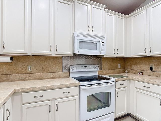 3447 HARLEQUIN DRIVE, St Cloud, FL 34772