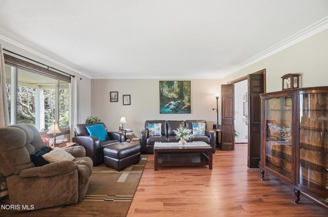 3195 County Road B, Swanton, OH 43558