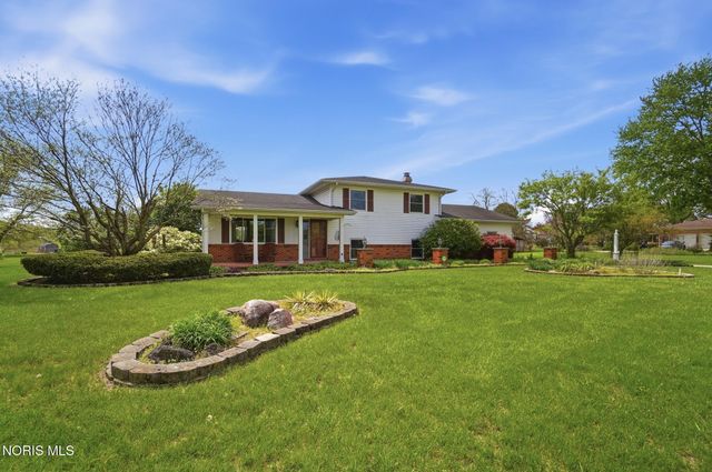 3195 County Road B, Swanton, OH 43558