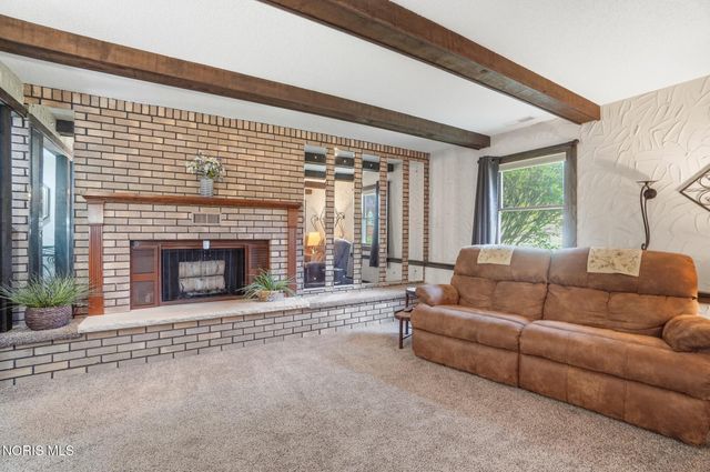 3195 County Road B, Swanton, OH 43558