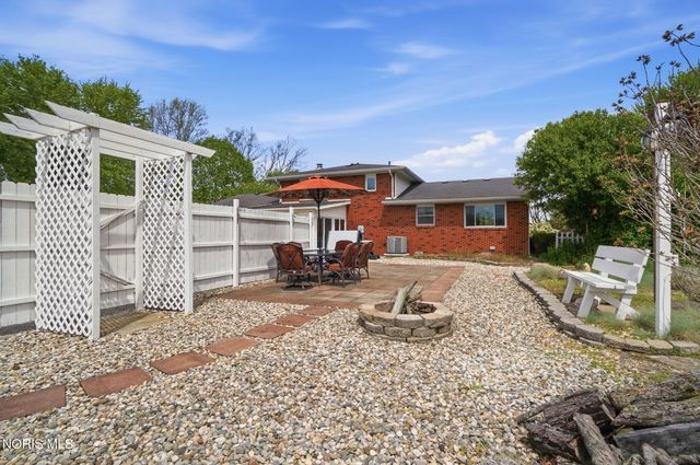 3195 County Road B, Swanton, OH 43558