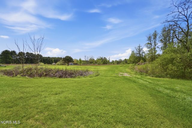 3195 County Road B, Swanton, OH 43558