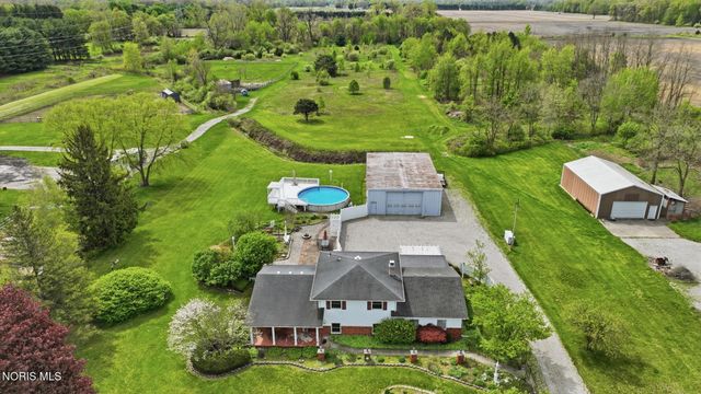 3195 County Road B, Swanton, OH 43558