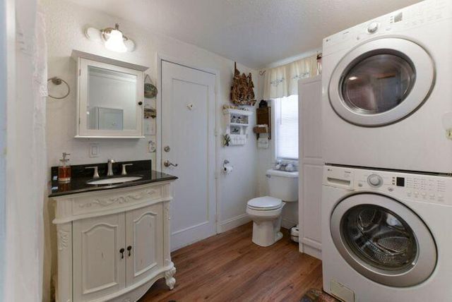 293 Dora Lane, Hollister, MO 65672