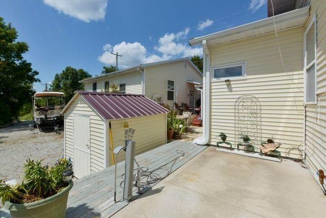 293 Dora Lane, Hollister, MO 65672