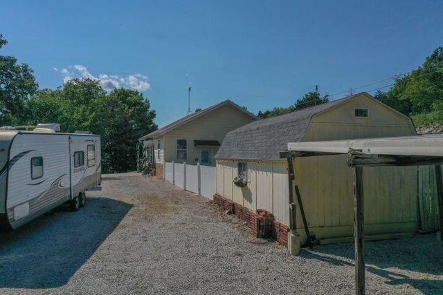 293 Dora Lane, Hollister, MO 65672