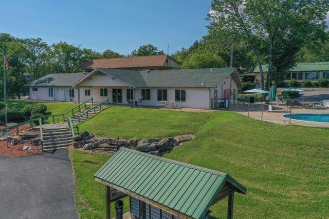 293 Dora Lane, Hollister, MO 65672