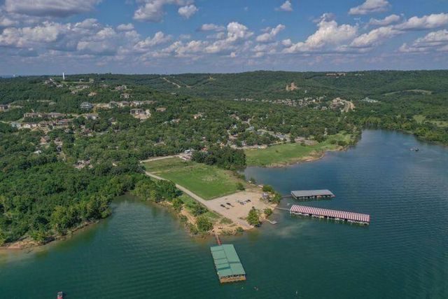 293 Dora Lane, Hollister, MO 65672