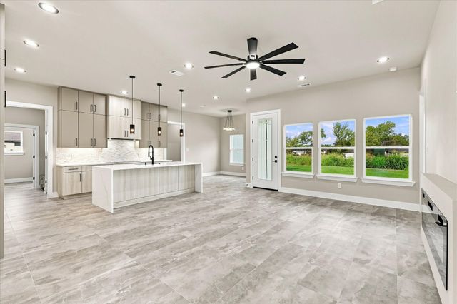 133 CR 4865, Azle, TX 76020