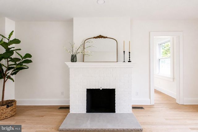 1500 YARDLEY RD, Yardley, PA 19067