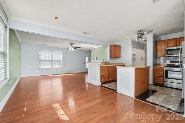 3236 Steve Chapman Drive, Charlotte, NC 28217