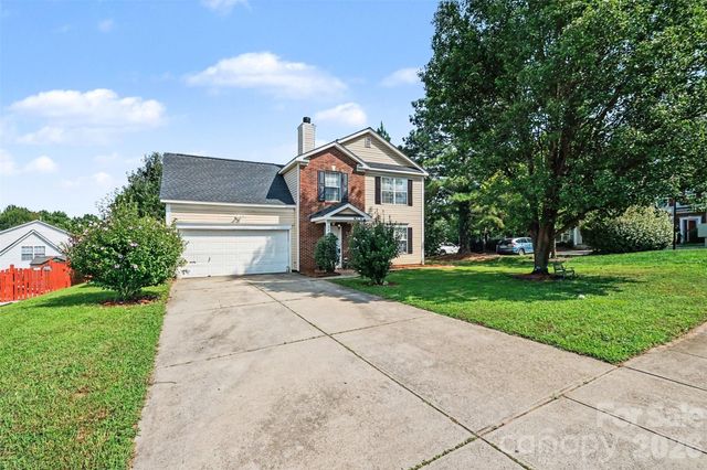 3236 Steve Chapman Drive, Charlotte, NC 28217