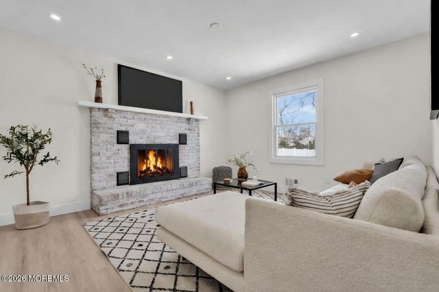 60 Birch Street, Beachwood, NJ 08722