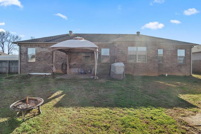 37 Lilly Ann Circle, Ward, AR 72176