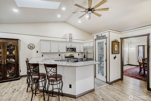 25904 202nd Avenue SE, Covington, WA 98042