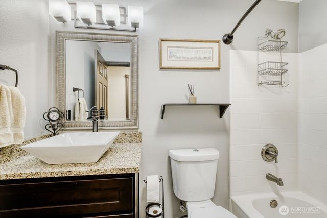 25904 202nd Avenue SE, Covington, WA 98042