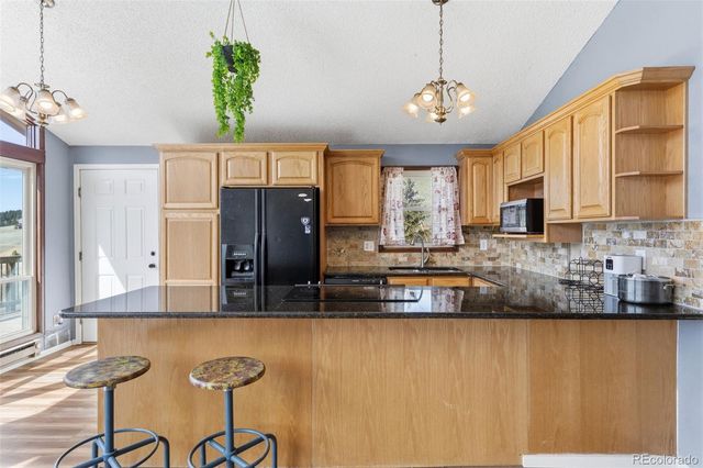 178 Cottonwood Lake Drive, Divide, CO 80814