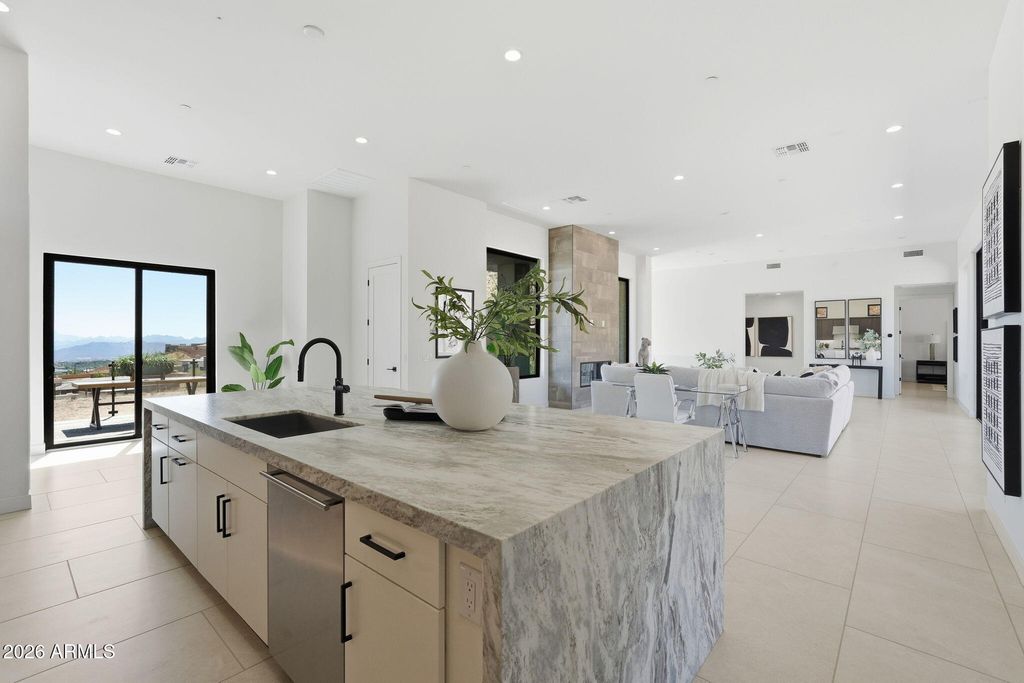 14007 E HARMONY Lane, Fountain Hills, AZ 85268 — photo 4