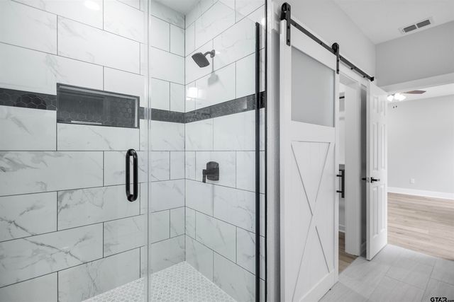 928 Duckenfield, Tyler, TX 75701