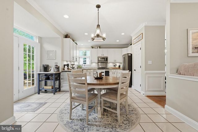 1604 WOODBRIDGE CT NE, Leesburg, VA 20176