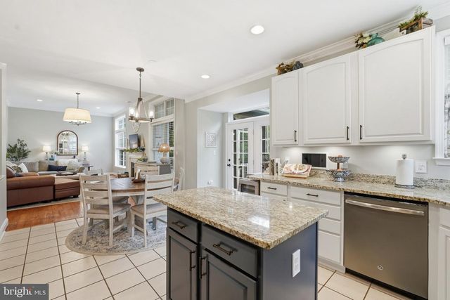 1604 WOODBRIDGE CT NE, Leesburg, VA 20176