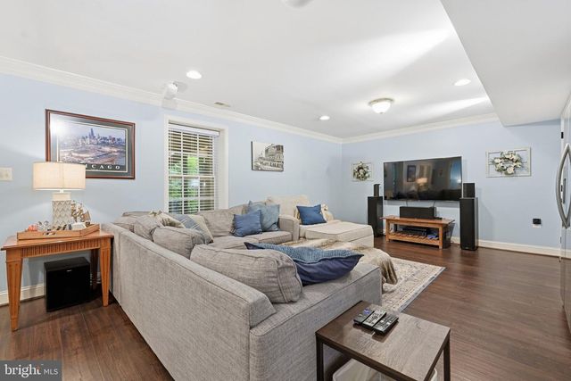 1604 WOODBRIDGE CT NE, Leesburg, VA 20176