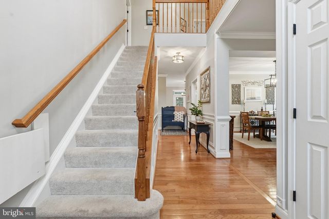 1604 WOODBRIDGE CT NE, Leesburg, VA 20176