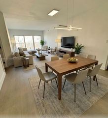 300 Bayview Dr 1201, Sunny Isles Beach, FL 33160