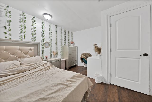1717 E Harvey Avenue, Fort Worth, TX 76104