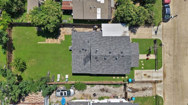 1717 E Harvey Avenue, Fort Worth, TX 76104