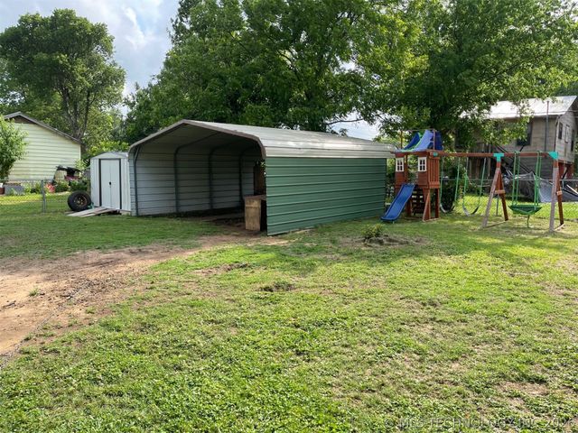 721 E Wynnewood, Sulphur, OK 73086