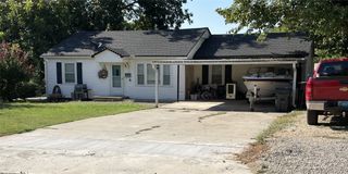 721 E Wynnewood, Sulphur, OK 73086