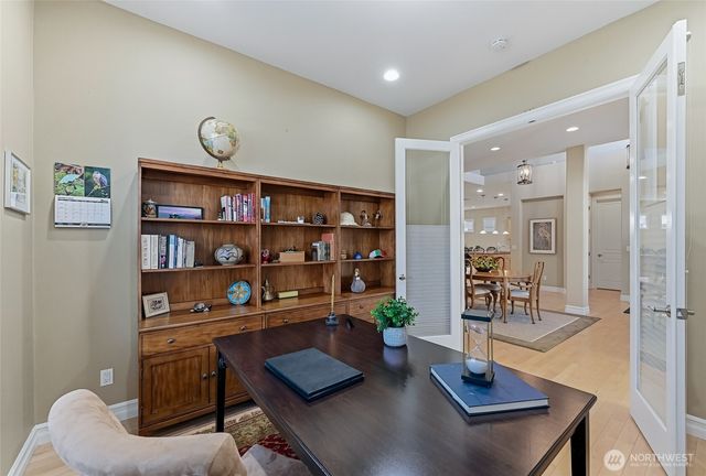 23729 NE 116th Place, Redmond, WA 98053