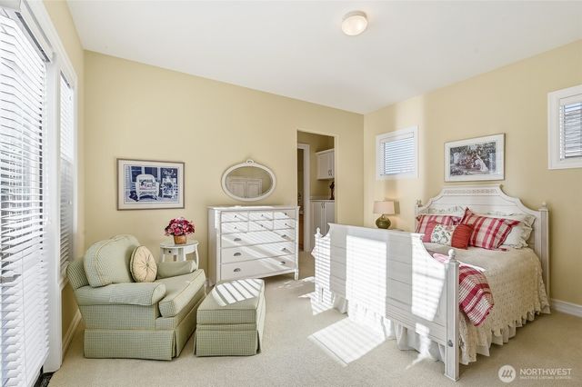 23729 NE 116th Place, Redmond, WA 98053