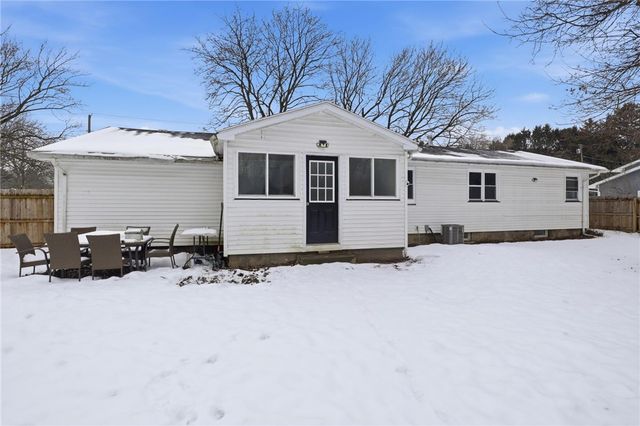 7 Francis Drive, Perinton, NY 14526