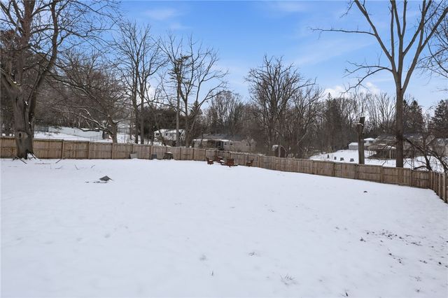 7 Francis Drive, Perinton, NY 14526