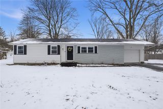 7 Francis Drive, Perinton, NY 14526