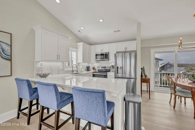 2106 Inlet Avenue, Holly Ridge, NC 28445