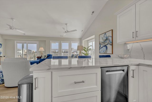 2106 Inlet Avenue, Holly Ridge, NC 28445