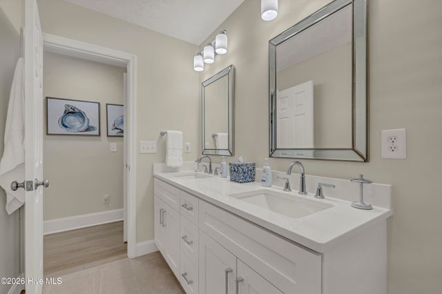 2106 Inlet Avenue, Holly Ridge, NC 28445